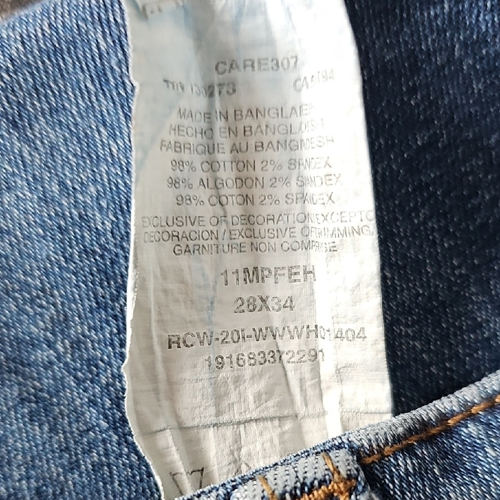 Wrangler Retro Bell Bottom Jeans – Women’s Size 28×34 – Western Flare - Picture 8 of 13
